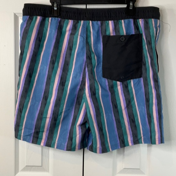 Original Use - Vertical Striped Swim Trunks Mens Size L - Picture 4 of 6